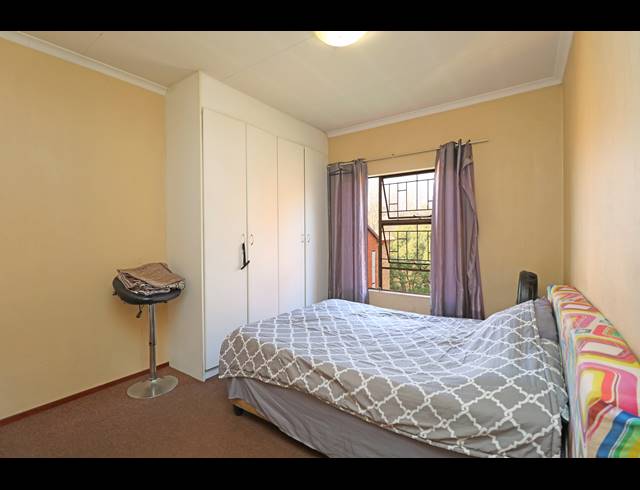 2 BEDROOM APARTMENT FOR SALE IN WELTEVREDEN PARK